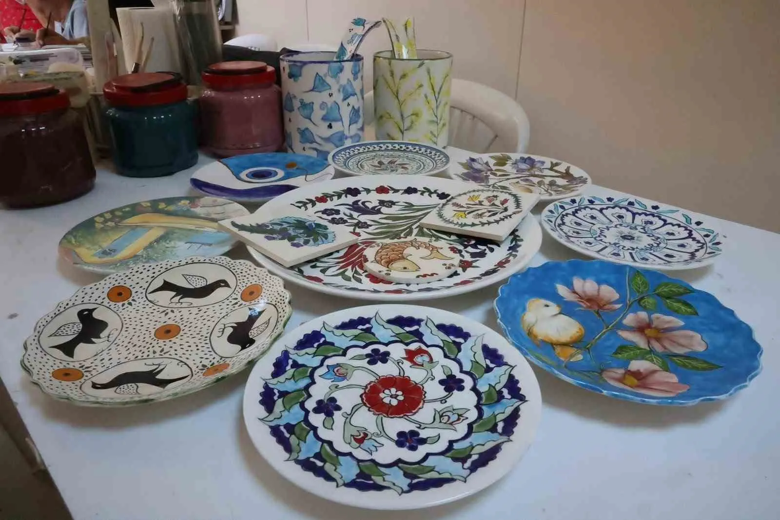 Didim’de sanatın izinde bir yaz: Geleneksel motifler ellerde yeniden hayat buluyor