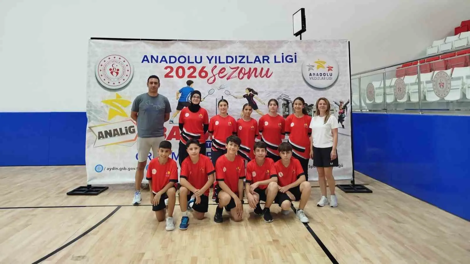 Söke’den Eskişehir’e uzanan başarı hikayesi: Aydınlı badmintoncular yarı finalde
