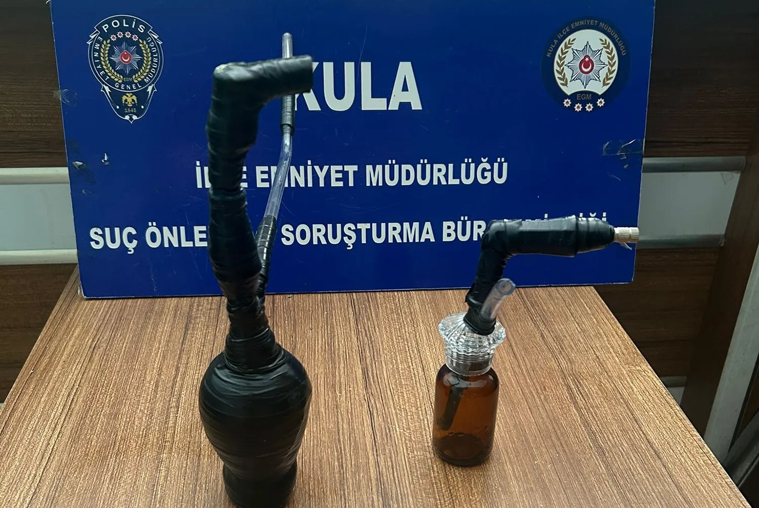 Kula’da suçlulara geçit yok: Emniyetten eş zamanlı darbe