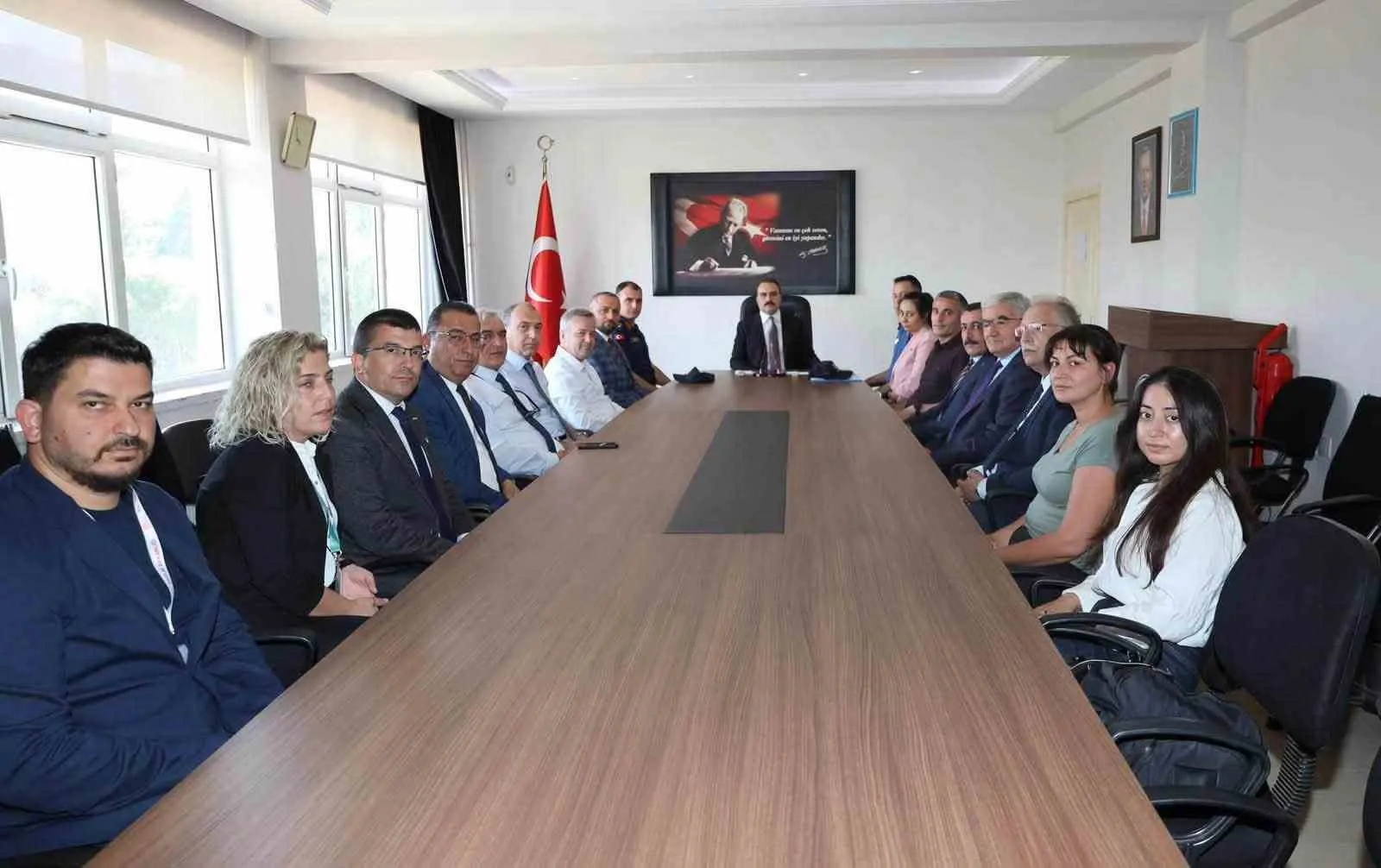 Karacasu’da kaymakamlık koltuğunda değişim: İsmail Battal görevi devraldı