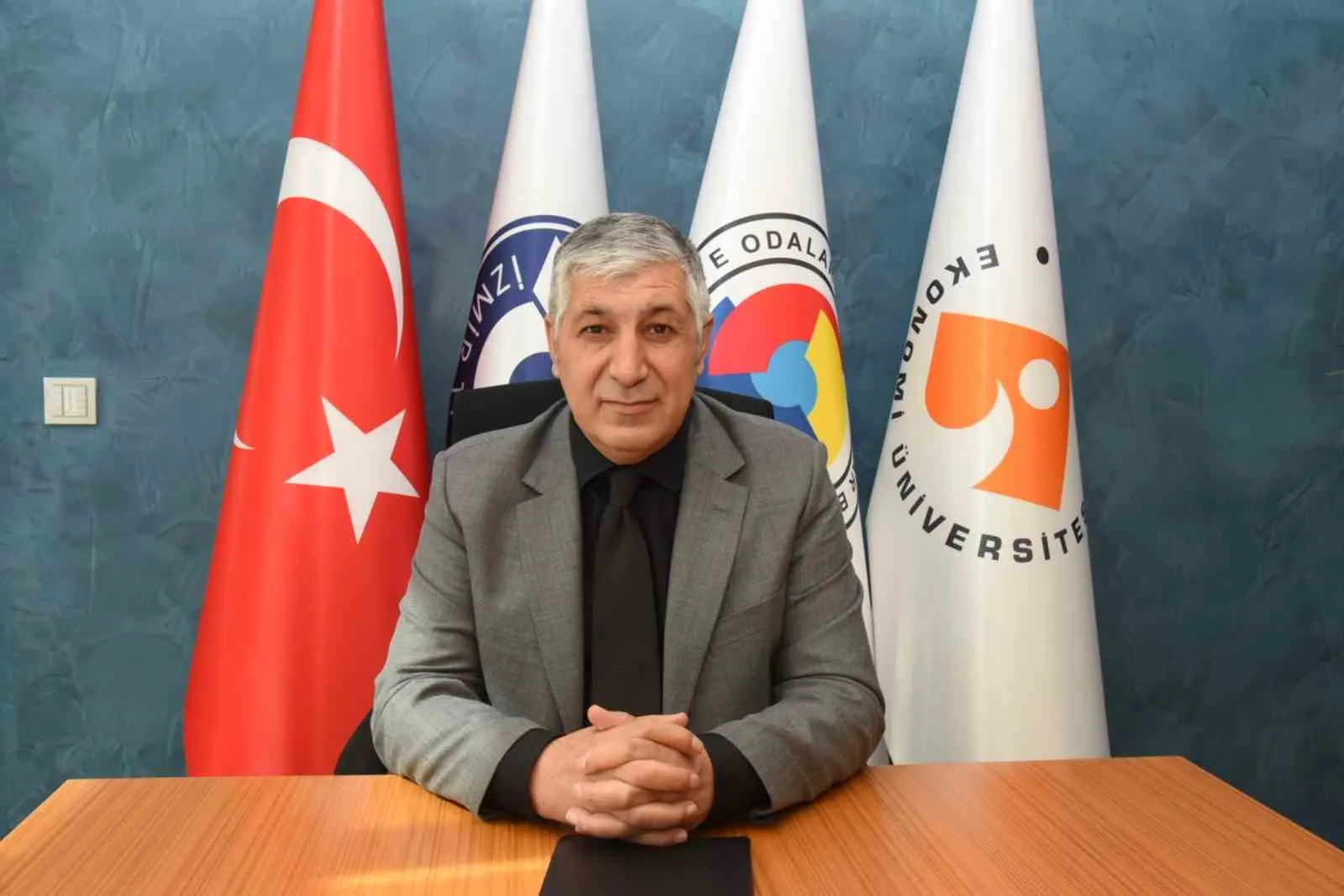Tarımda modern dönem başlıyor: Dikili’de dev seralar için ilk imzalar atıldı