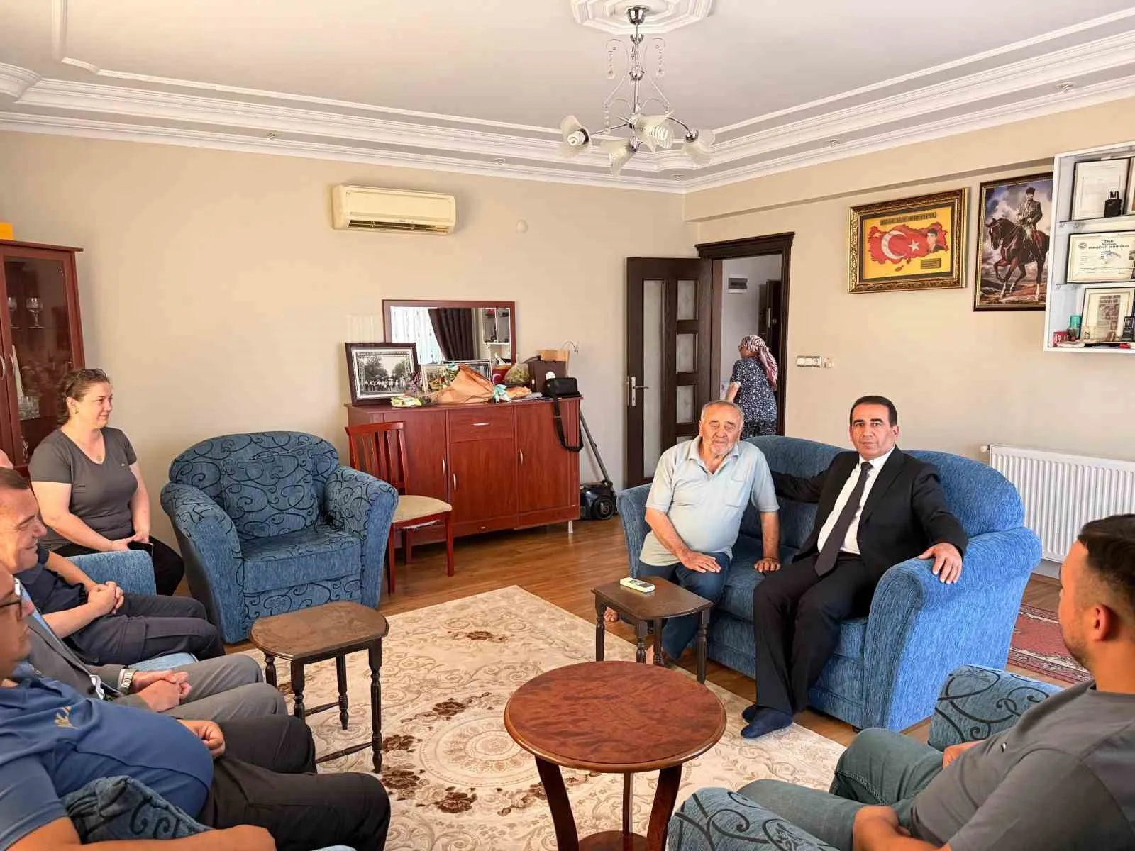 Alaşehir’de göreve başlayan Kaymakam Öter’den anlamlı mesaj: İlk önceliğimiz şehit emanetleri