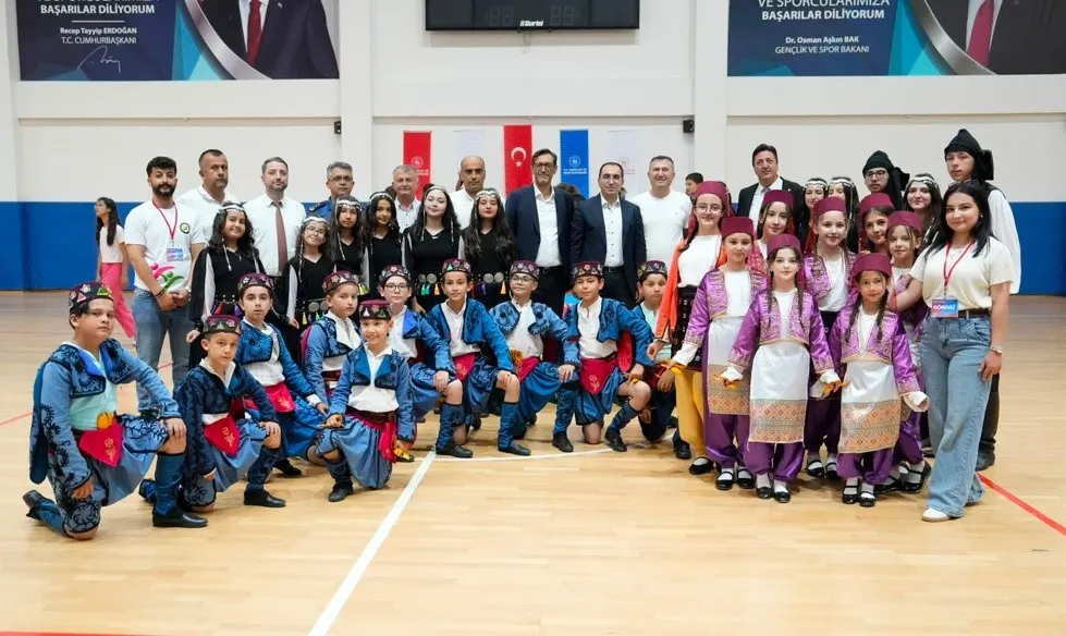 Tavşanlı'da yaz coşkusu: Minikler hem eğlenecek hem öğrenecek