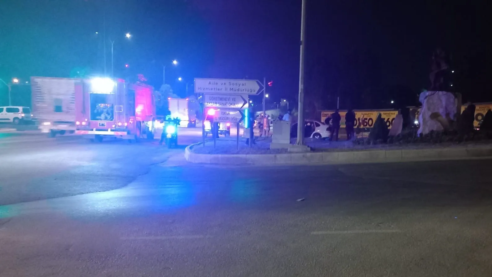 Kütahya’da seyir halindeki araç bir anda alev topuna döndü