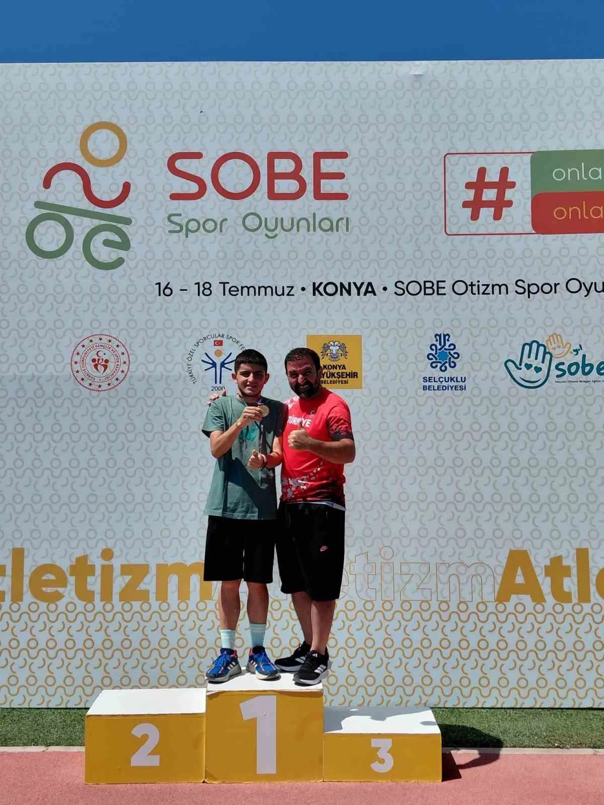 Aydınlı sporcuların Konya çıkarması: Pistten 5 madalyalık zafer çıktı