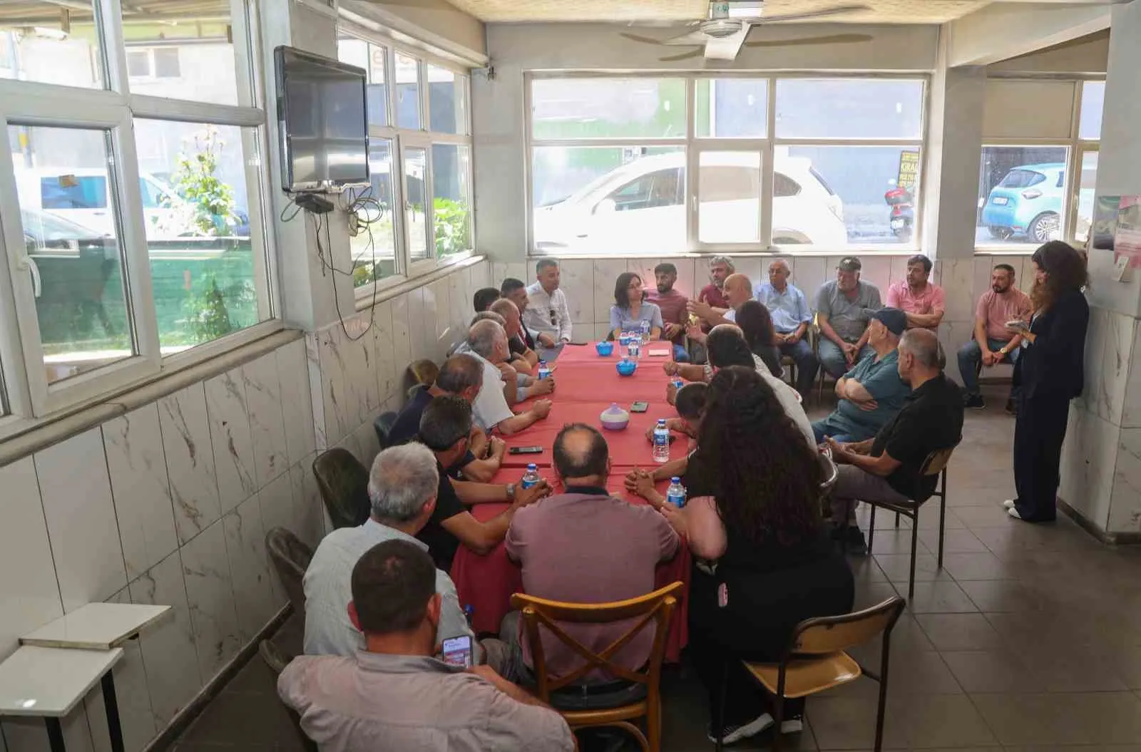 Uşak'ta esnafın sesi belediyeye taşındı: Başkan Vekili Özkan'dan sanayi turu