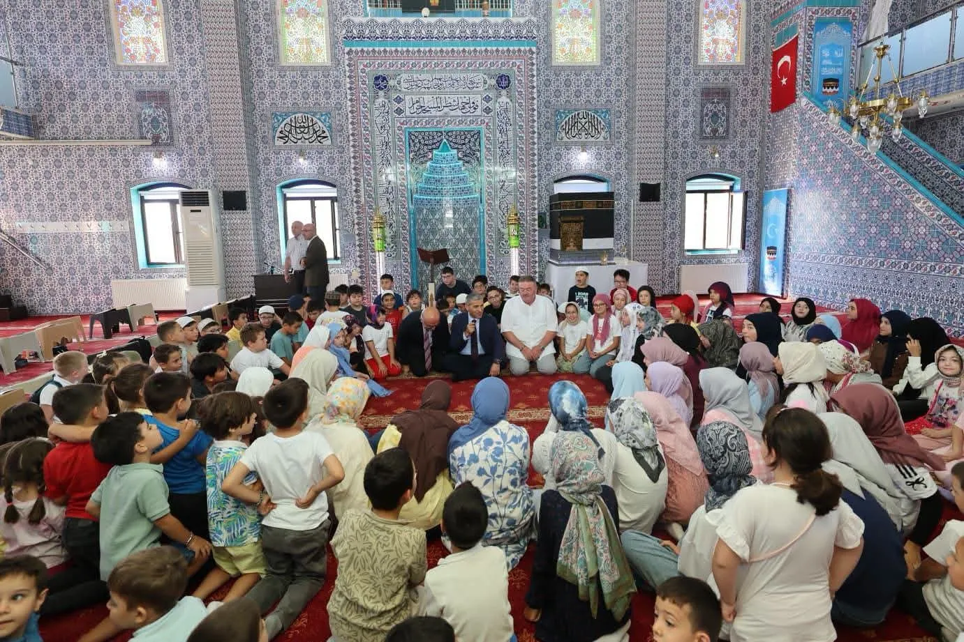 Vali Aktaş’tan miniklere ziyaret: Manevi eğitimde buluştular