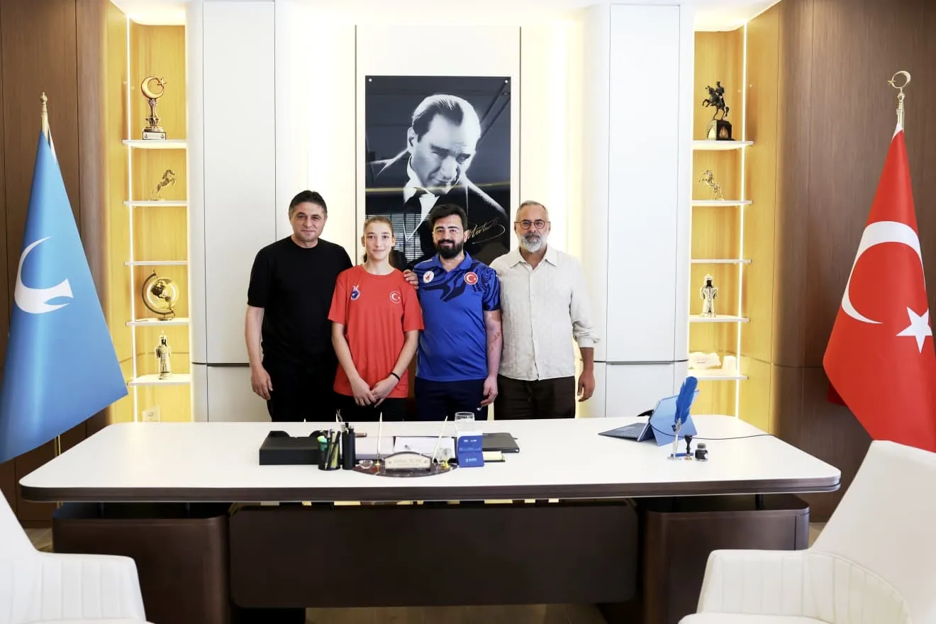 Aliağa’nın parlayan yıldızı Batum’da kürsü hedefliyor