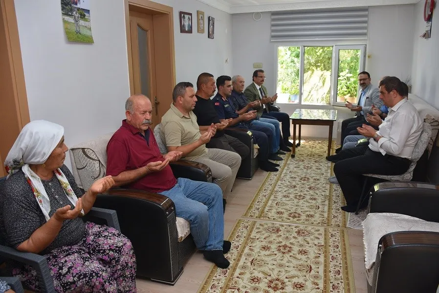 Şehit İsmail Yavuz’un baba ocağında vefa buluşması