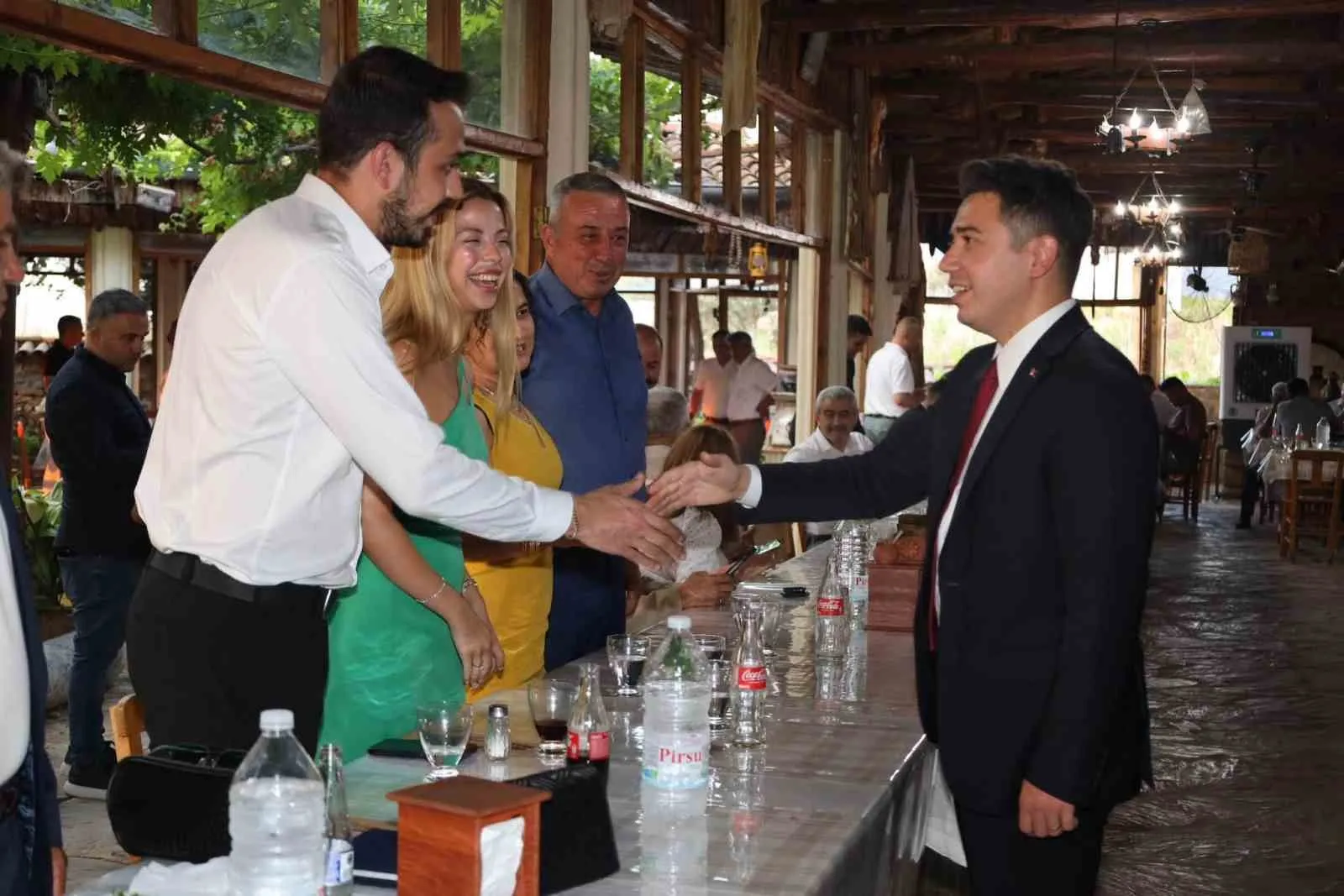 Karacasu'da veda vakti: Kaymakam Gündoğdu için görkemli uğurlama