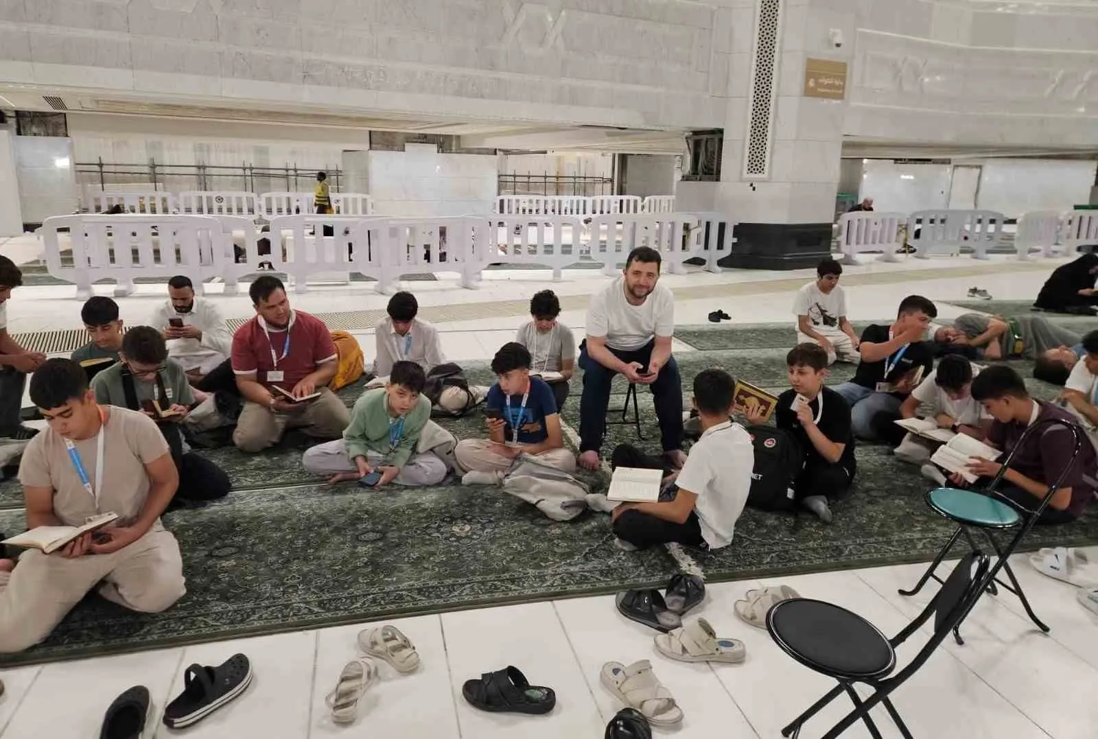 Mekke’den yükselen vefa sesi: Aydınlı hafızlar şehitler için dua nöbetinde
