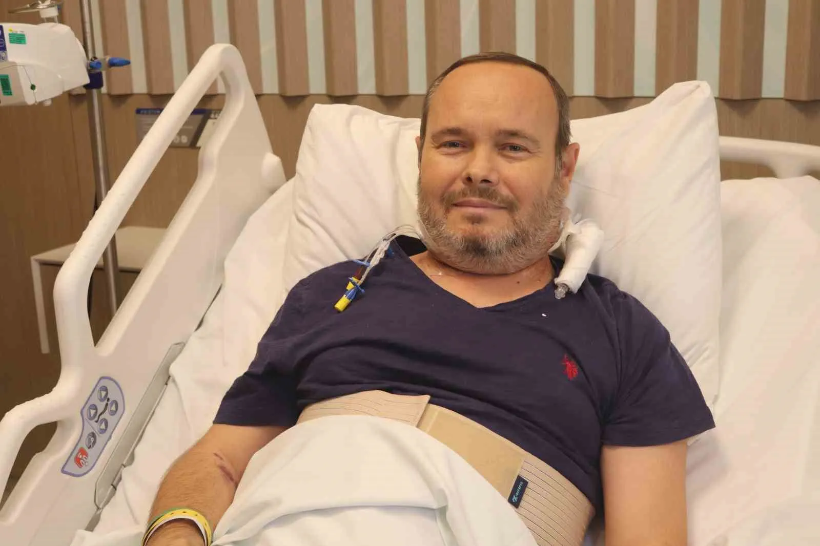 Diyaliz makinesinden özgürlüğe: 12 yıllık bekleyiş "çift nakil" ile son buldu