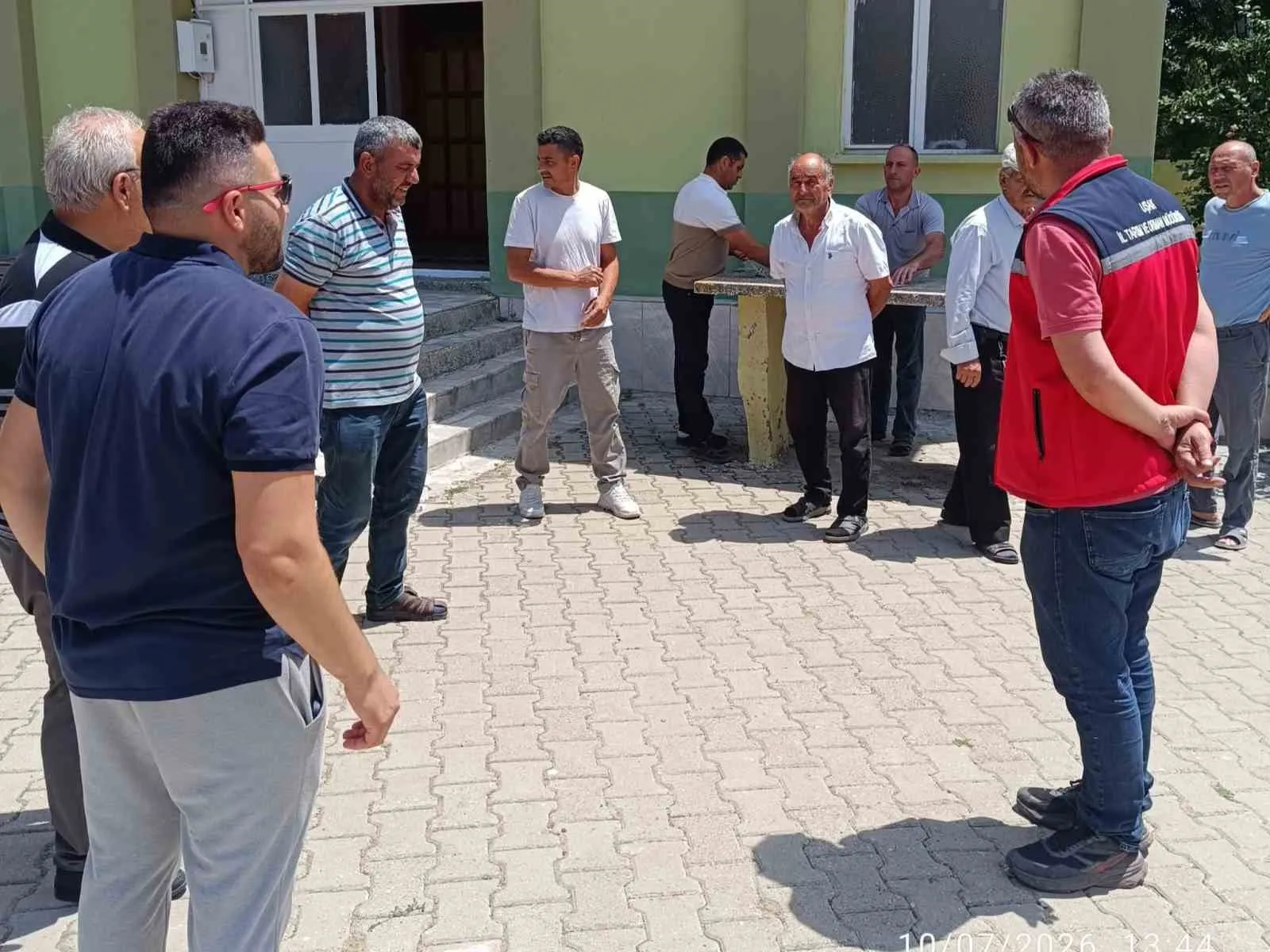 Uşaklı üreticinin kapısı çalındı: Tarımda verimlilik için saha mesaisi