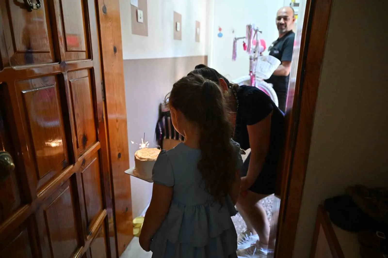 Sosyal medya mesajı mutluluğa dönüştü: 7 yaşındaki Mina’nın hayali gerçek oldu