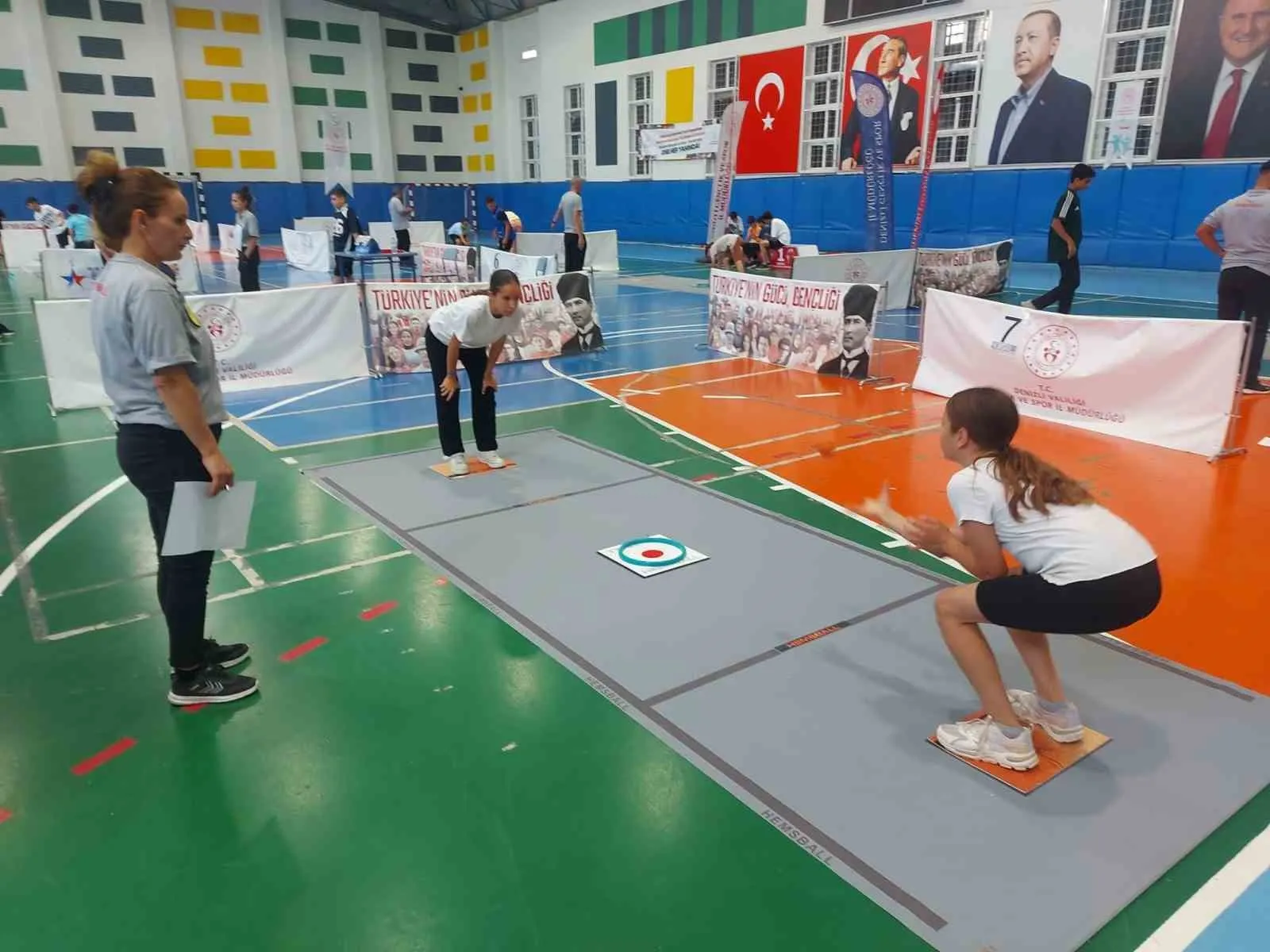 Denizli’de Hemsball rüzgarı: 15 Temmuz anısına kıyasıya rekabet