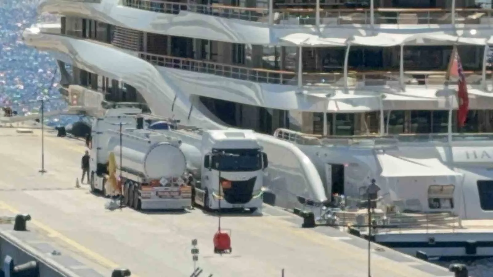 Bodrum’da devasa lojistik operasyon: 35 milyon liralık yakıt ikmali