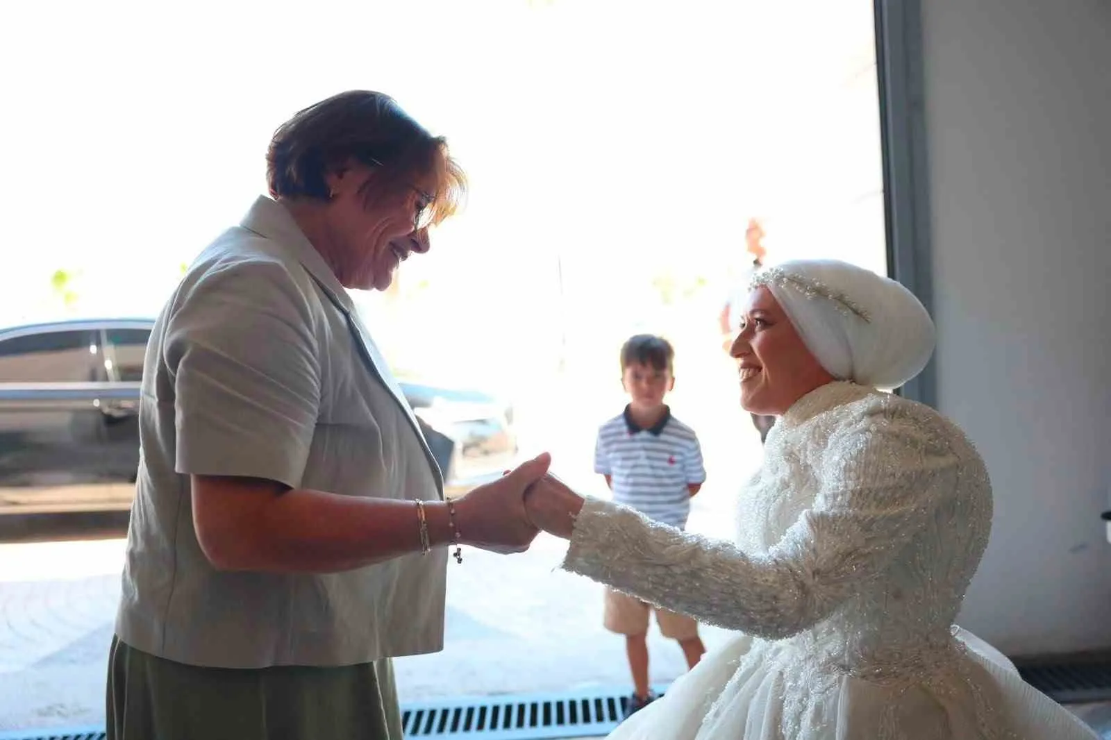 Didim'de masalsı gün: Yeliz'in gelinlik hayali belediye eliyle gerçek oldu