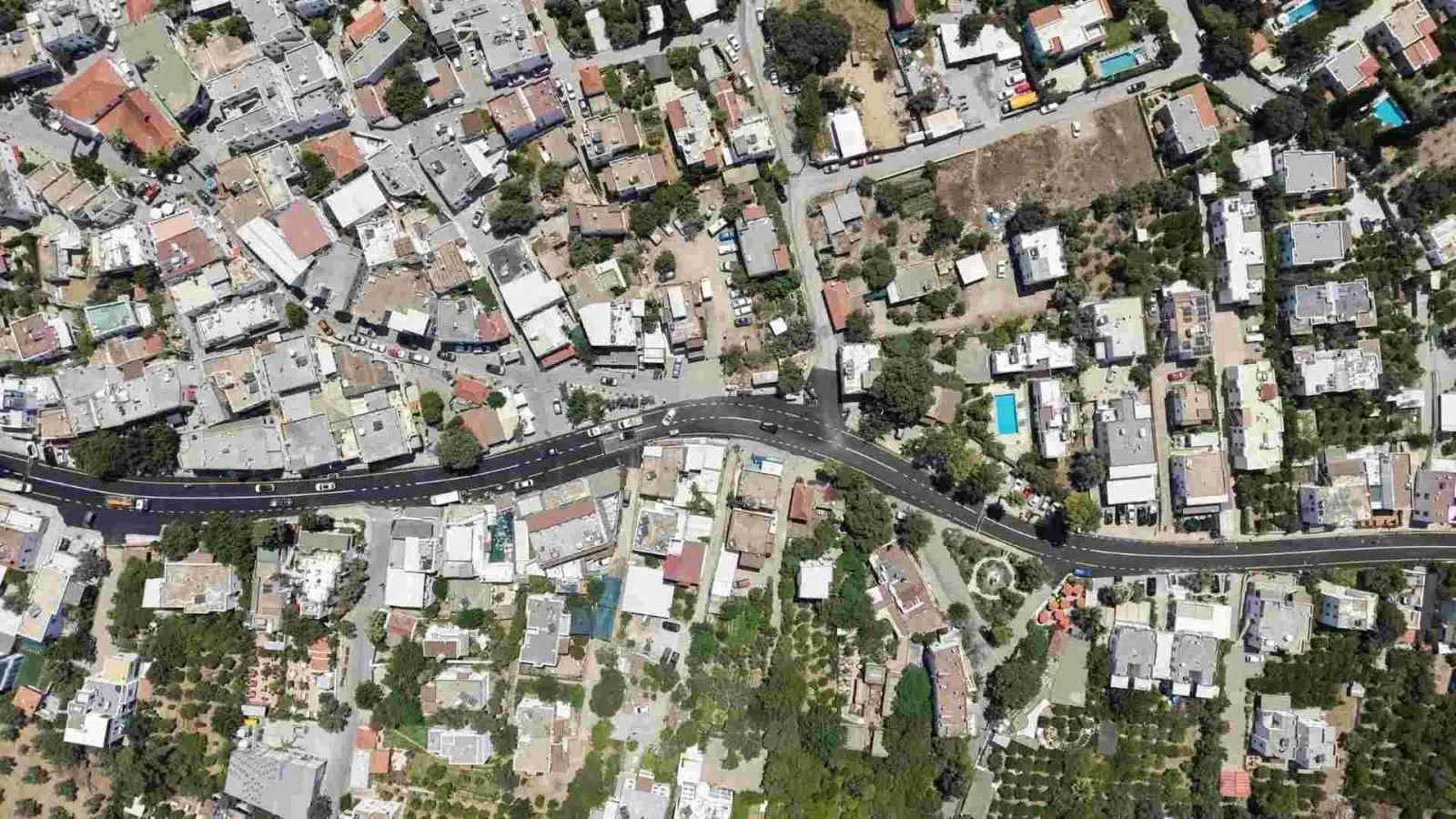 Bodrum'da yollar yenileniyor: Belediye ekipleri mesaiyi ikiye katladı
