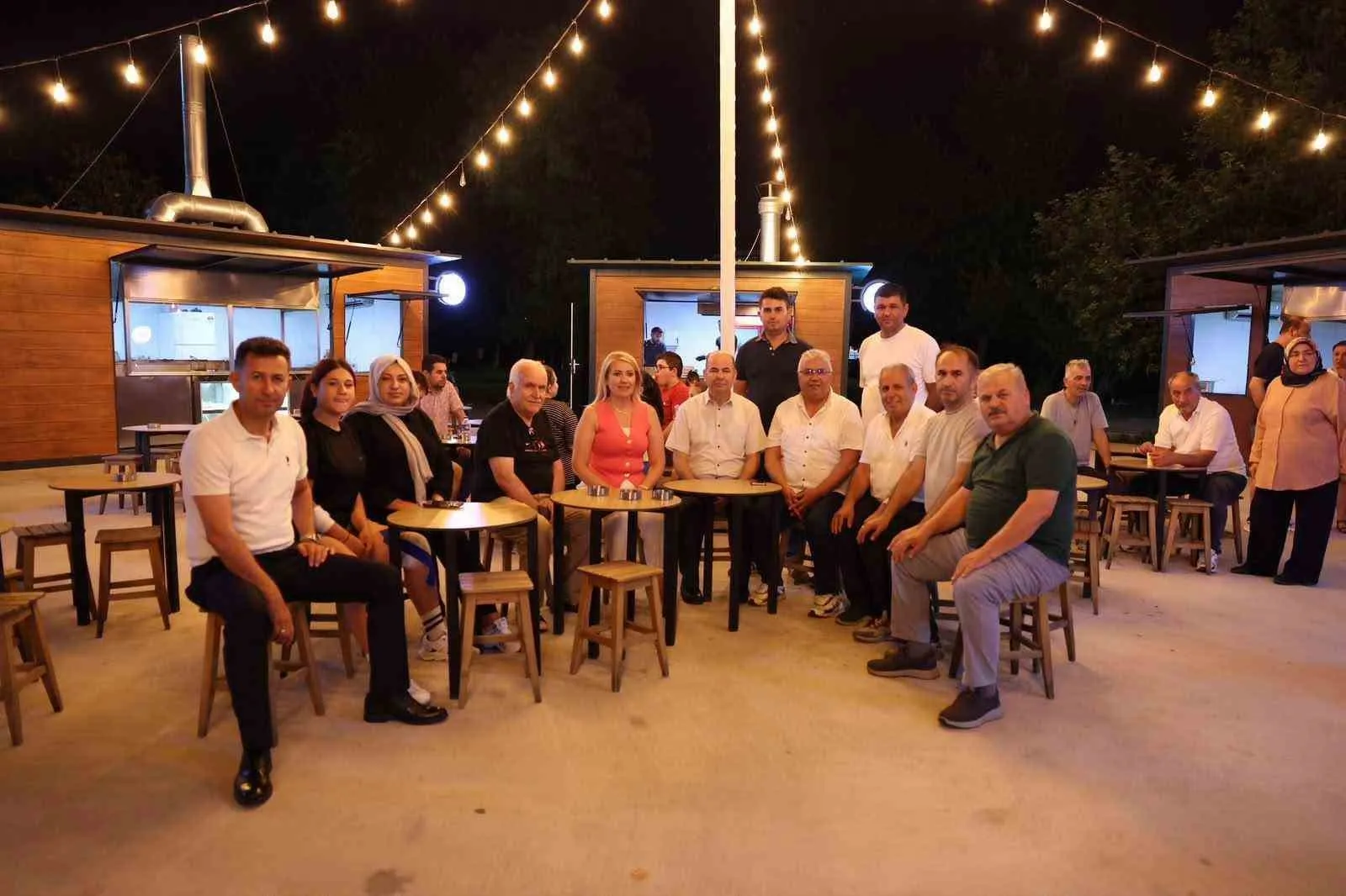 Merkezefendi’de yaz akşamlarına müzik dopingi: Gastronomi Merkezi’nde unutulmaz gece