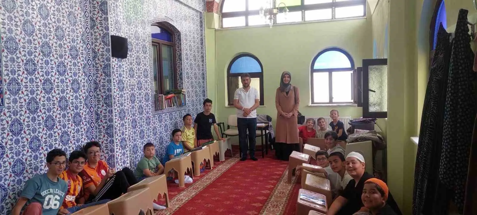 Afyonkarahisar'da yaz kursu bereketi: Minikler manevi eğitimle buluştu