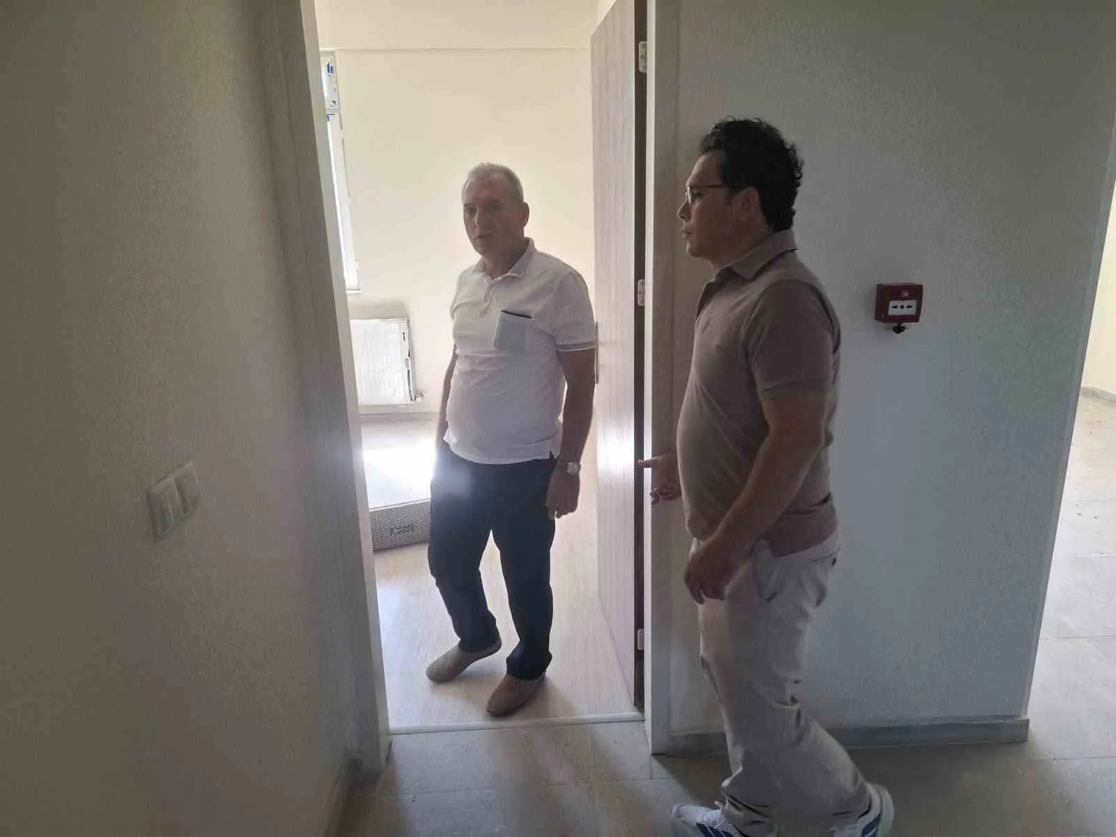 Sarıgöl'de eğitimde ilk sınav: Yeni müdürden okul inşaatına tam not
