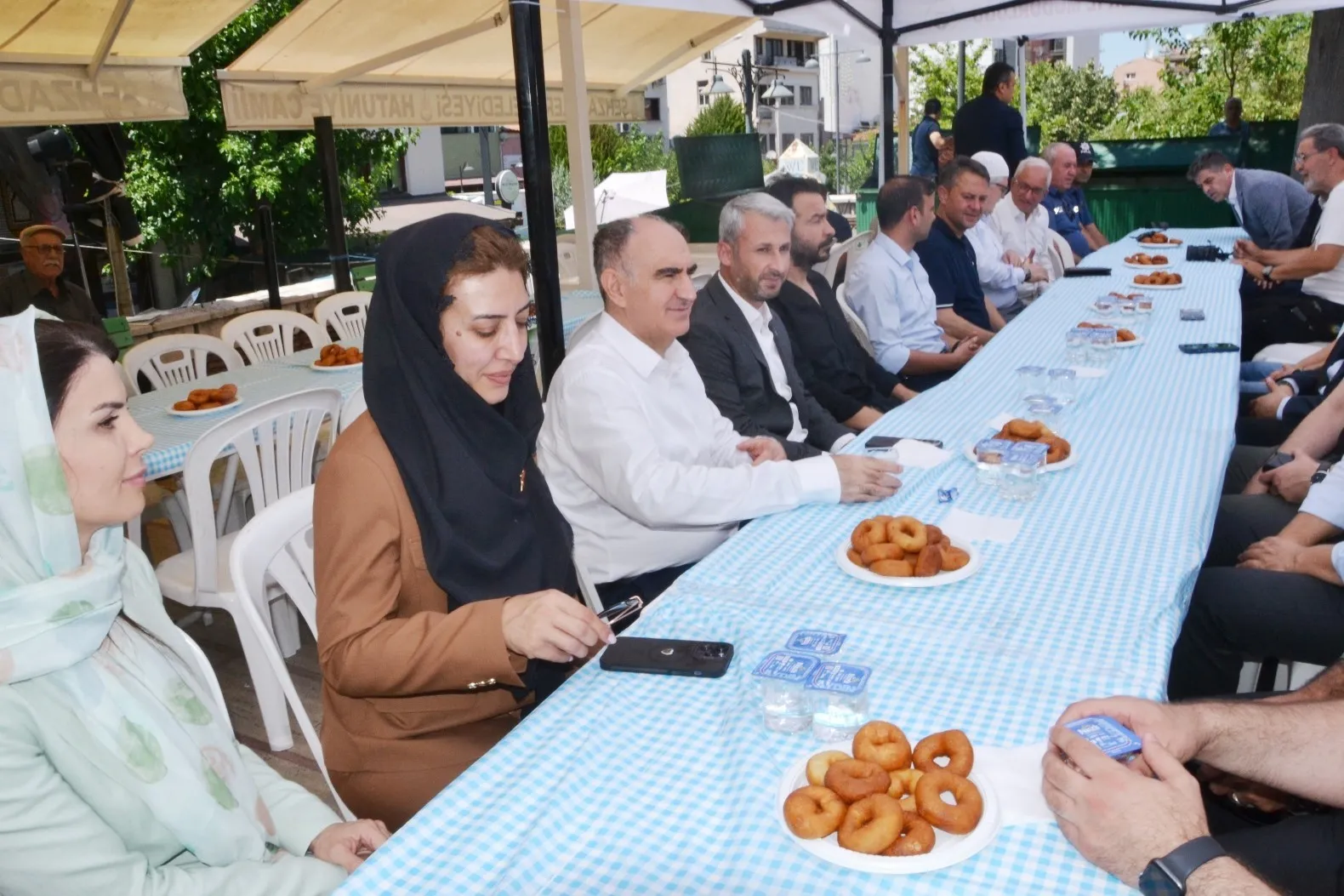 Manisa'da 15 Temmuz'un 10. yılı: Şehitler için Hatuniye'de mevlit okutuldu