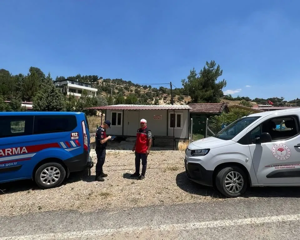 Uşak’ta kaçak hayvan sevkiyatına ağır yaptırım: Ekipler sahada kuş uçurtmuyor