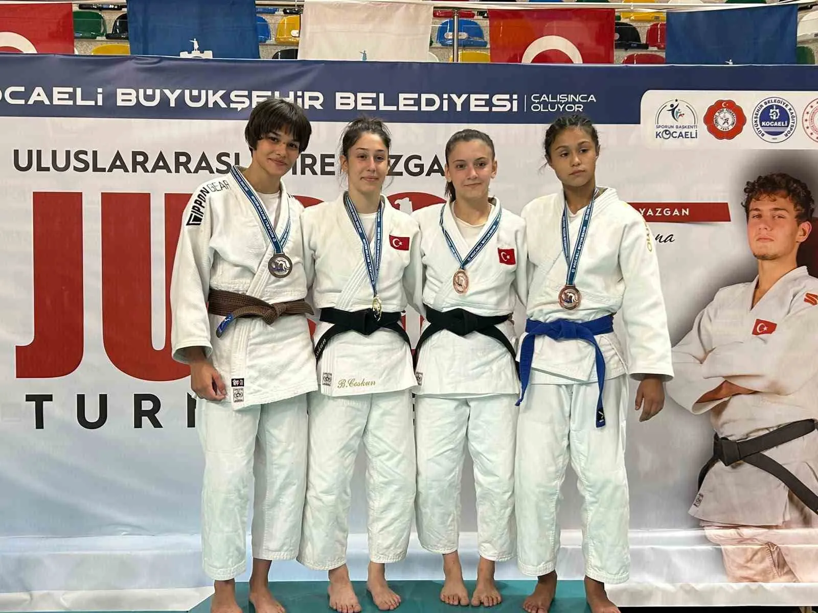 Manisalı judocuların Kocaeli çıkarması: Tatamiden 9 madalyayla döndüler