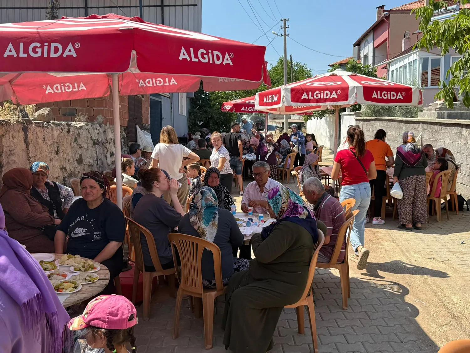 Baba ocağında hüzünlü veda: Irmak öğretmenin hatırası dualarla yaşatıldı