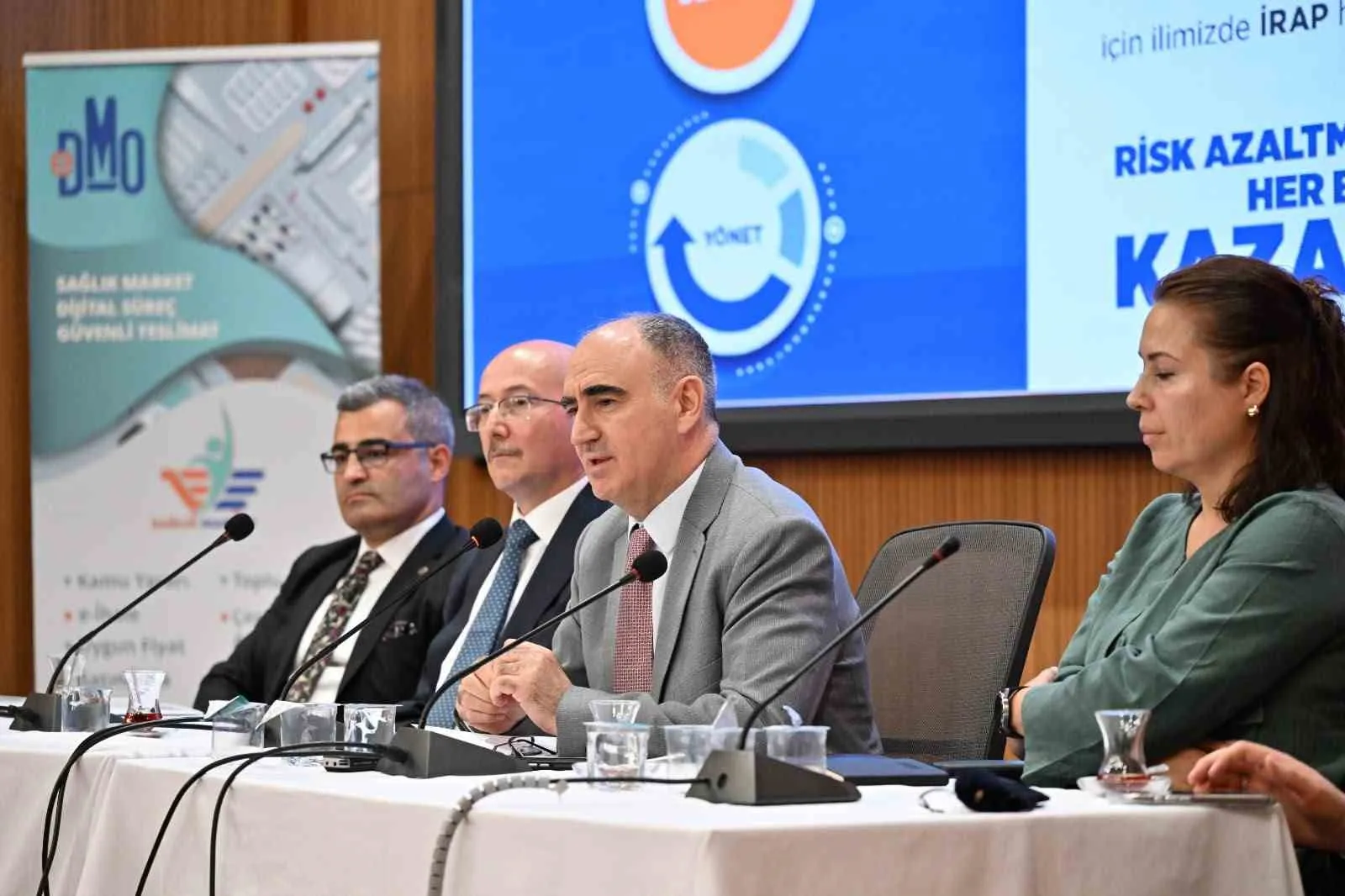 Manisa'nın dev bütçeli kalkınma hamlesi: 324 proje için düğmeye basıldı