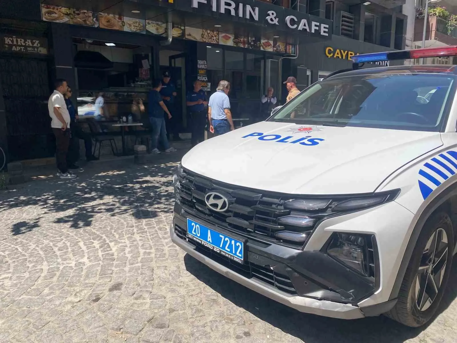 Denizli'de esnafın son yolculuğu: İş yerine varmak isterken pastanede fenalaştı