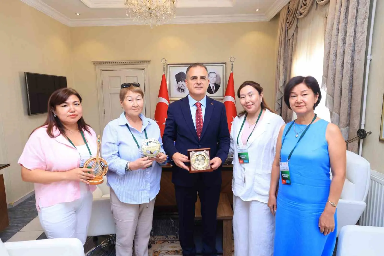 Kazakistanlı öğretmenlerden Muğla’ya kültürel ziyaret: Eğitimde kardeşlik mesajı