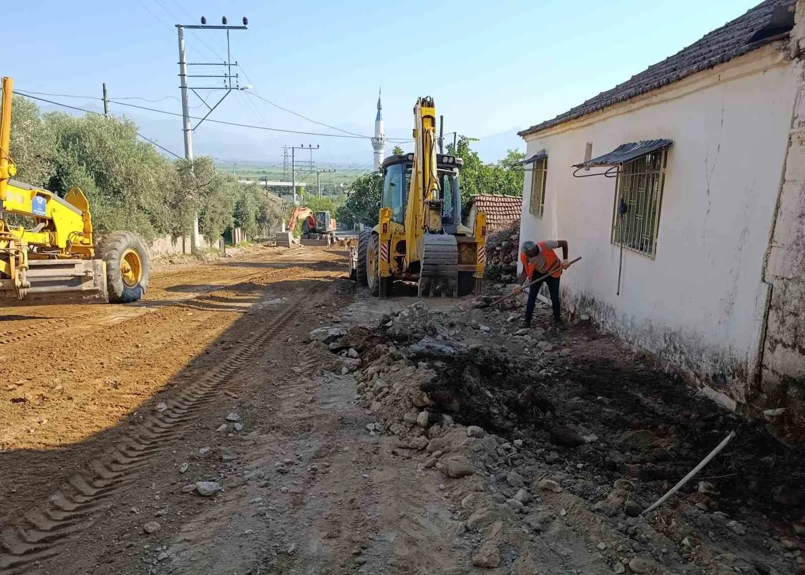 Aydın’da ulaşım seferberliği: 17 ilçede aynı anda dev dönüşüm
