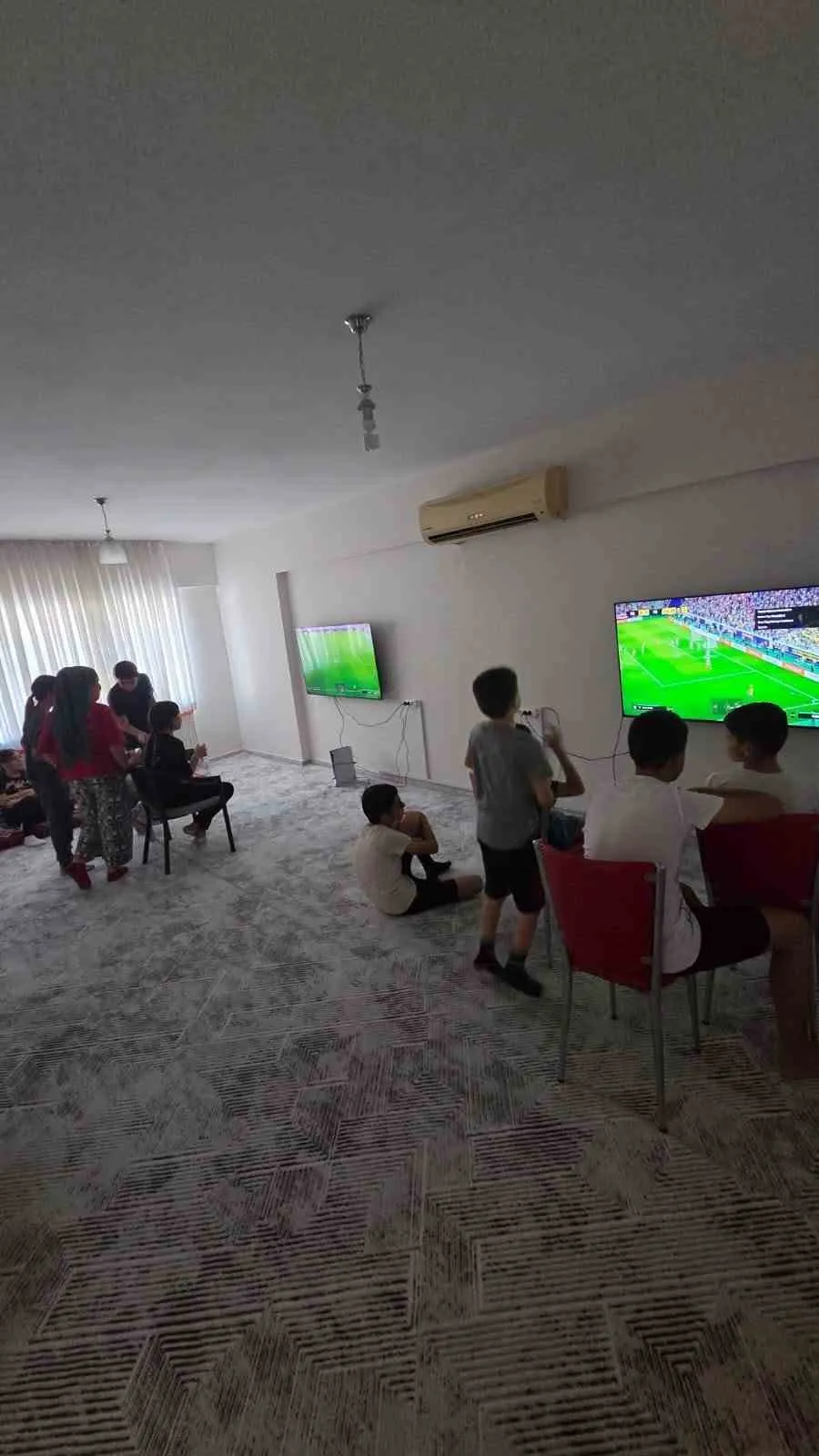 Kuyucak’ta geleceğin mimarı çocuklara nezaket ve iletişim eğitimi