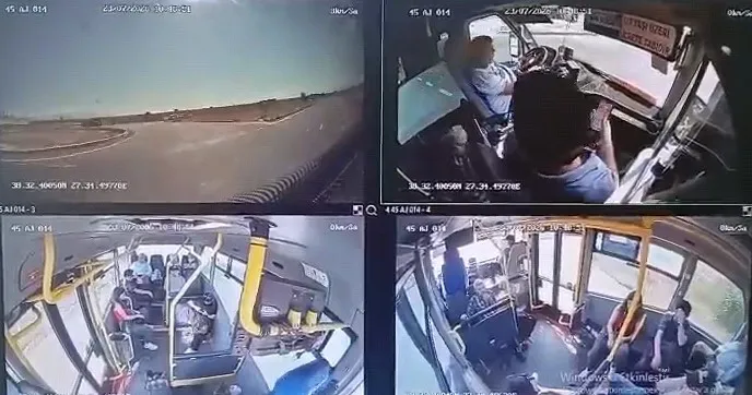 Manisa’da yürekleri ağza getiren kaza: Otobüsün içindeki dehşet anları kamerada
