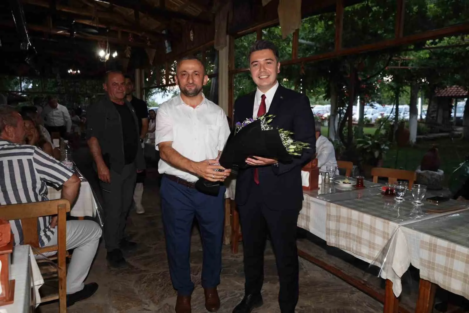 Karacasu'da veda vakti: Kaymakam Gündoğdu için görkemli uğurlama