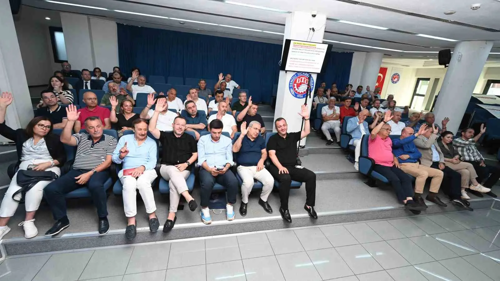 Denizli ekonomisinde çifte gurur: İhracat rakamları yüzleri güldürdü