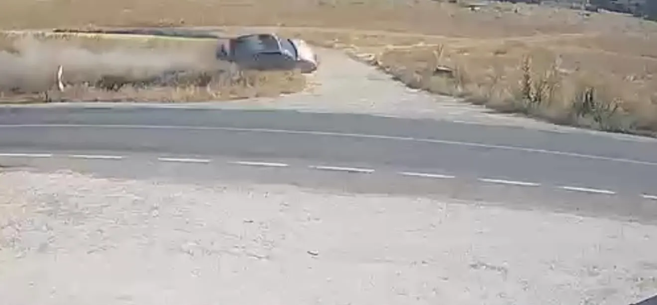 Afyonkarahisar’da yürek yakan kaza: Güvenlik kamerası o anları saniye saniye kaydetti