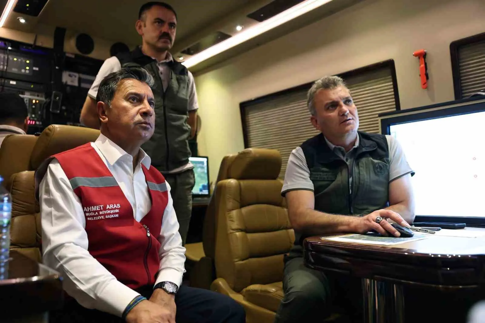 Milas'ta orman yangını alarmı: Büyükşehir tüm gücüyle sahada