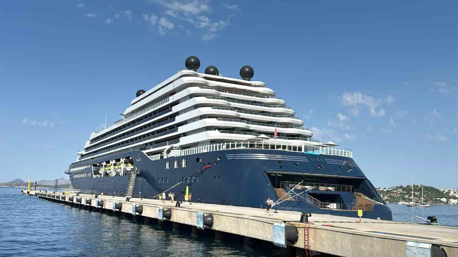 Yüzen otel Bodrum kıyılarına demirledi: Lüksün yeni adresi Ilma