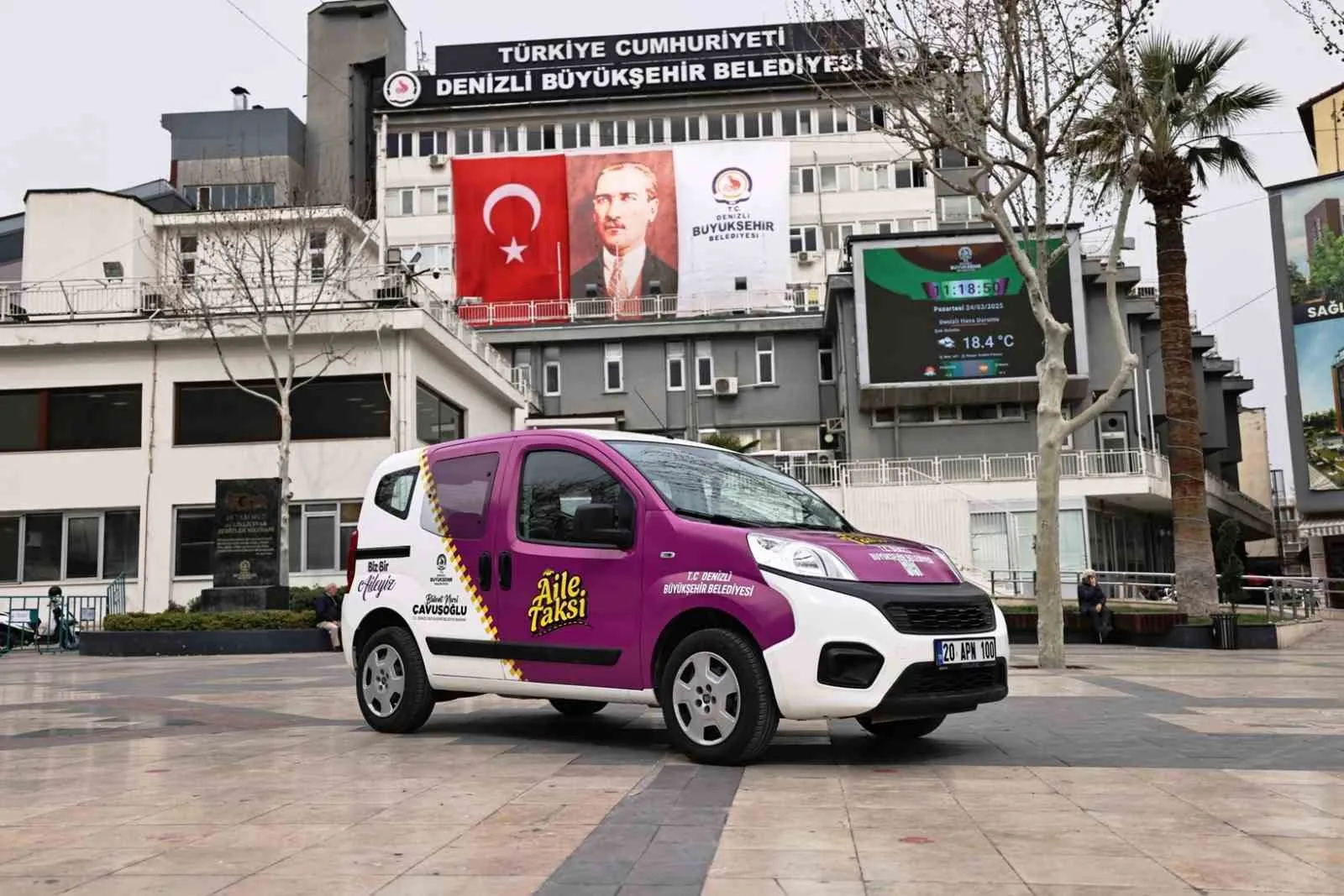 Denizli’de annelerin sağlık yolculuğuna belediye desteği