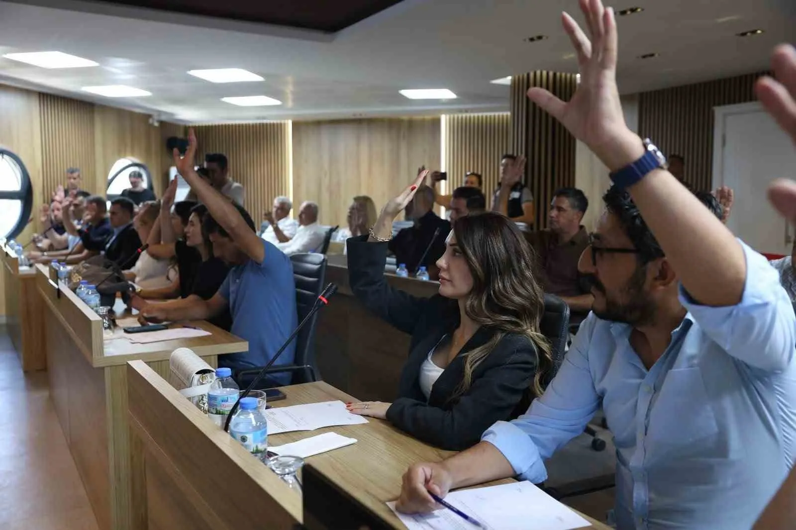 Didim'de temizlik seferberliği: Bakanlıktan gelen hibe meclis onayından geçti
