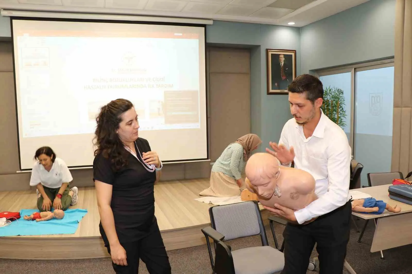 AYTO üyeleri acil durumlara artık daha donanımlı: Hayat kurtaran eğitimde sona gelindi