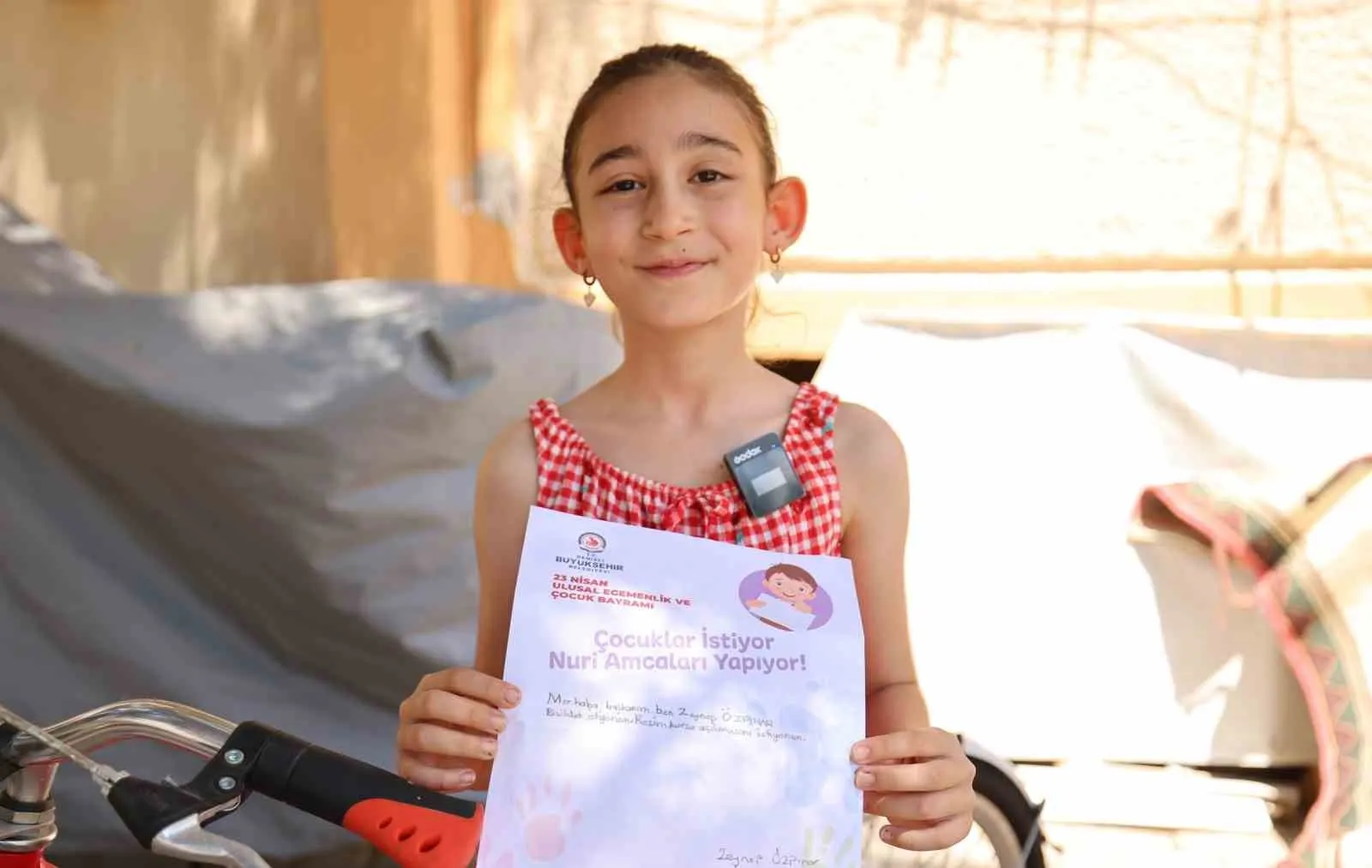 Miniklerin bayram dileği Denizli Büyükşehir’den geldi: Hayallerindeki bisikletlere kavuştular