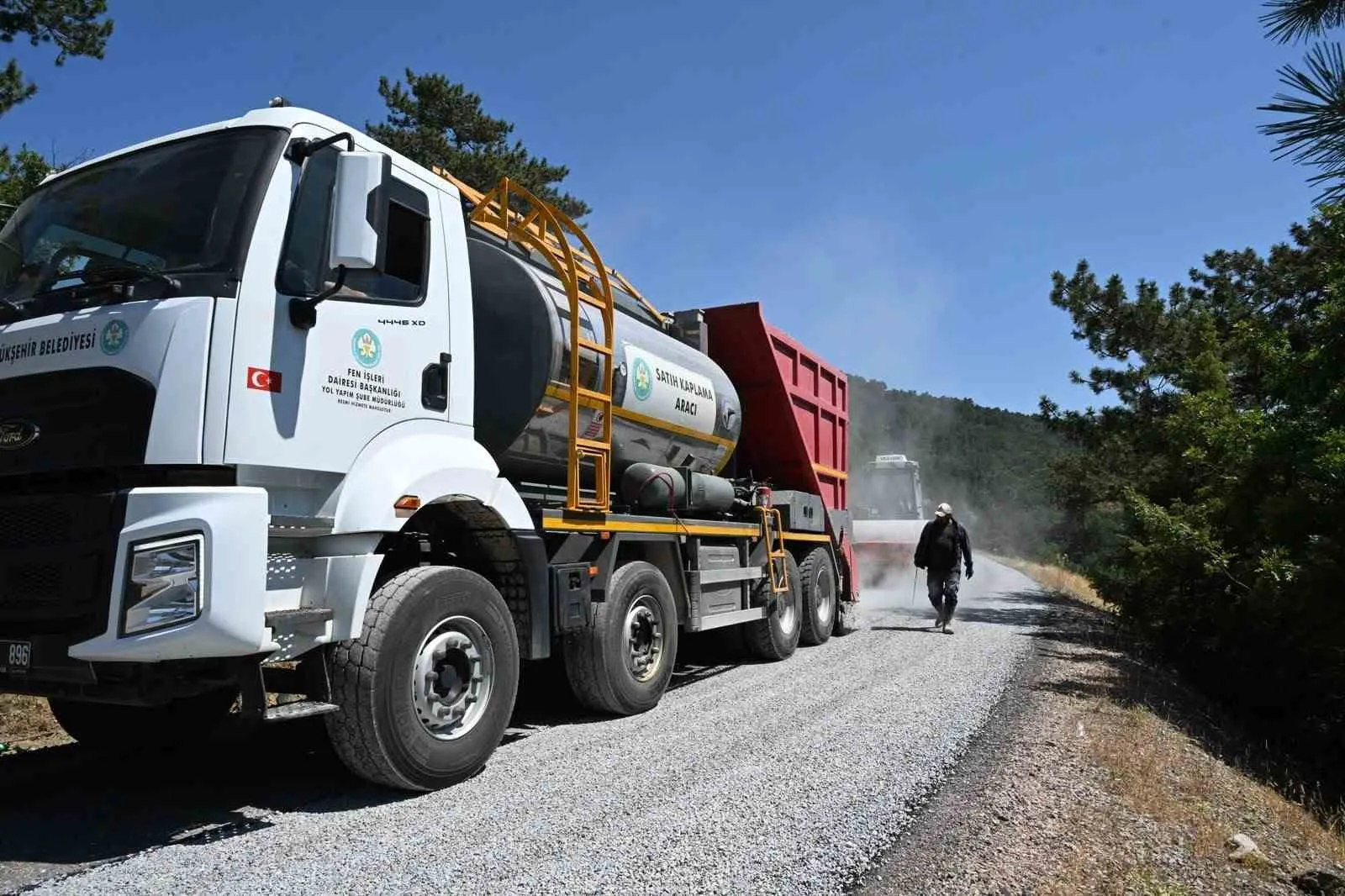 Gördes’te ulaşım çilesi bitiyor: 10 kilometrelik hatta dev yenileme