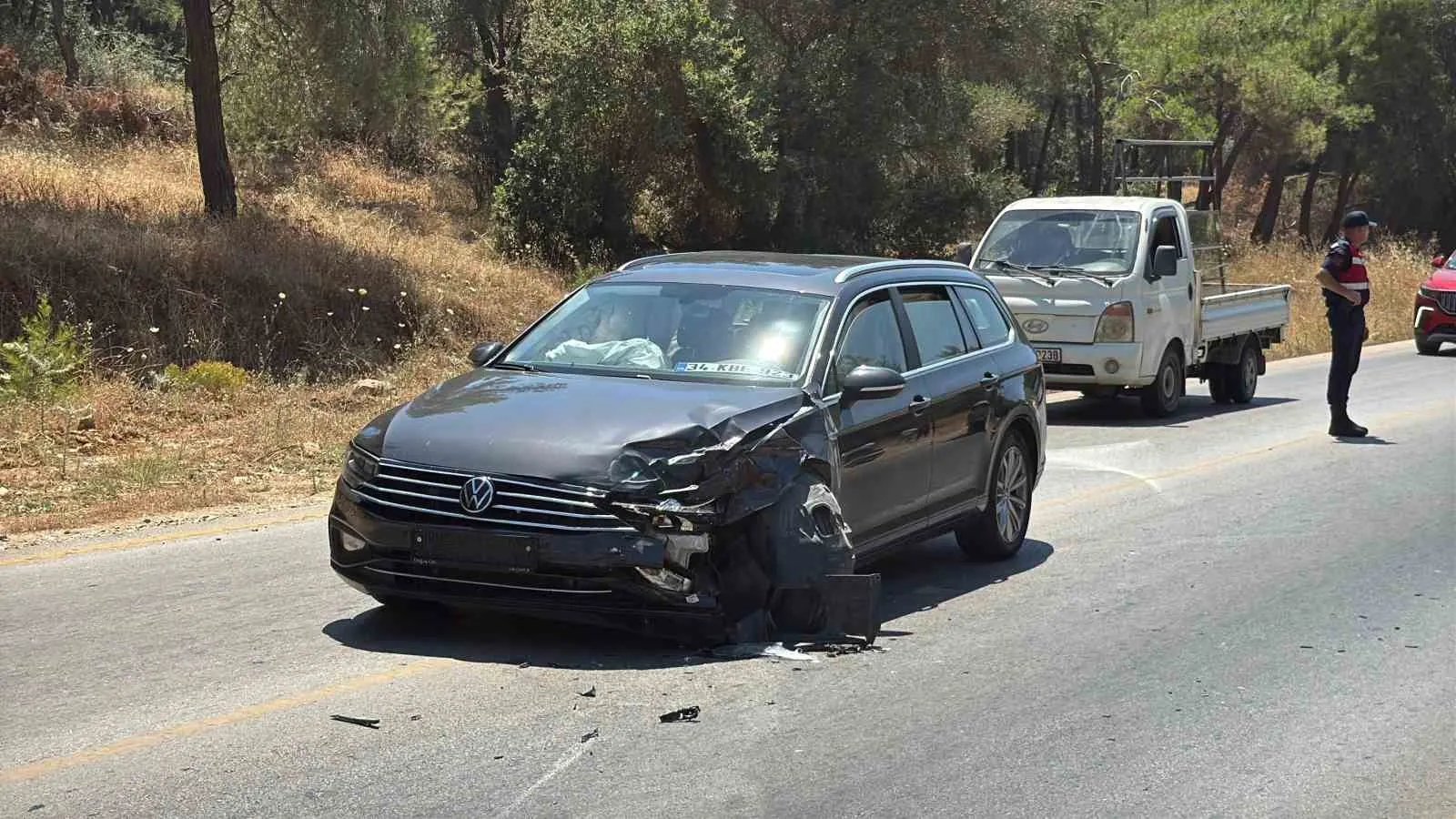 Bodrum'da hatalı sollama can yaktı: Kaza anı saniye saniye kaydedildi