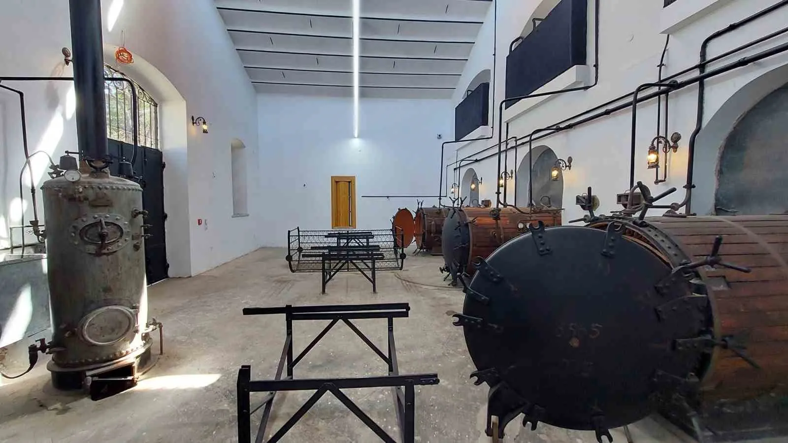 Karantina Adası’nın hüzünlü bekleyişi tasarım öğrencileriyle sanata dönüştü
