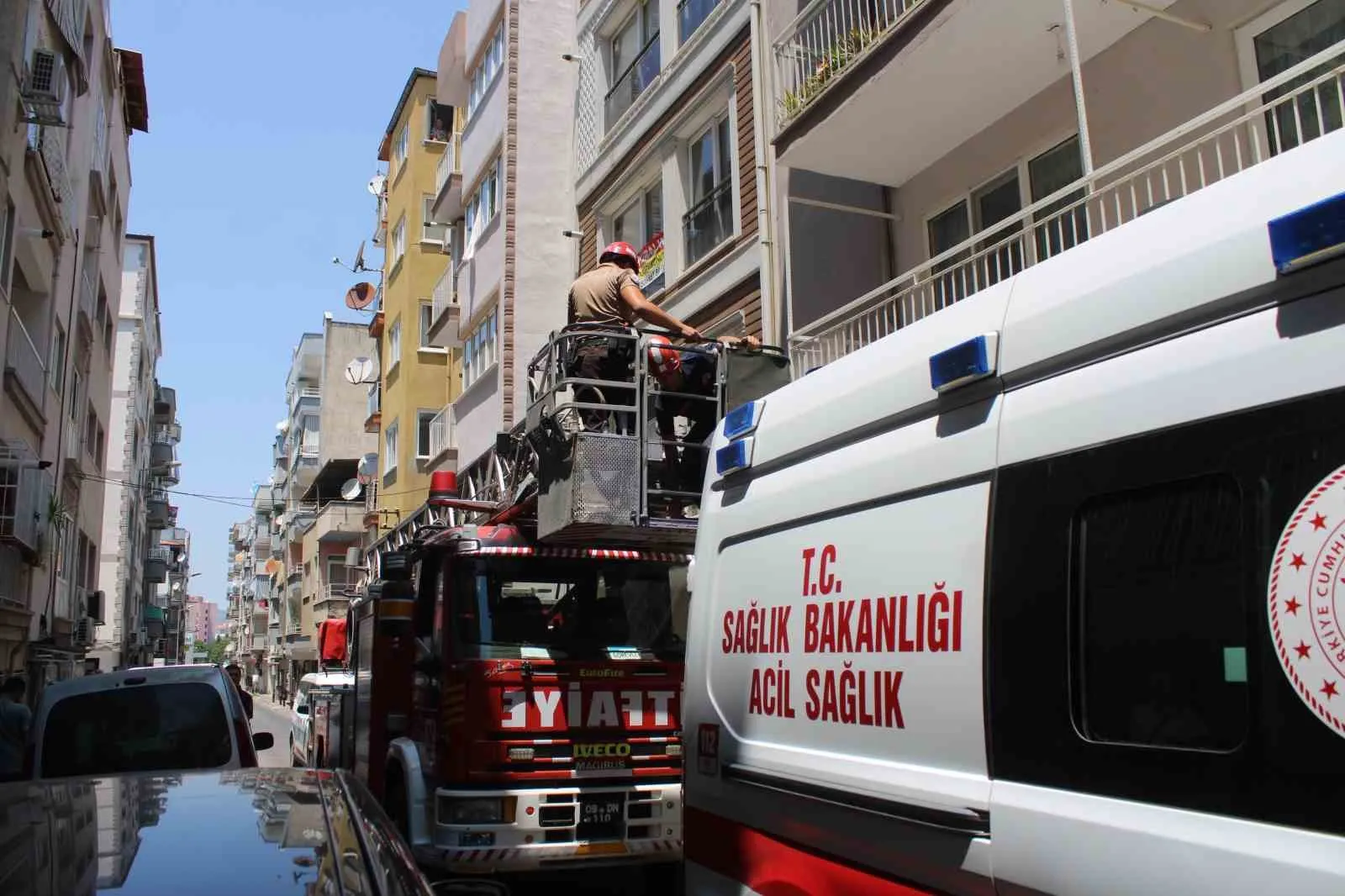 Efeler’de panik dolu saatler: Evinde bulunamayan yaşlı adamın rotası şaşırttı