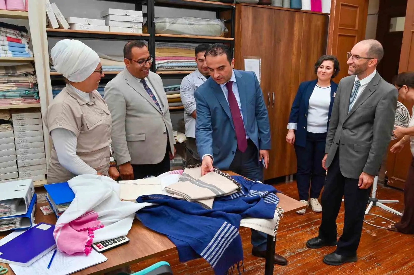 Menteşe’de eğitim seferberliği: Atölyelerden çıkan eserler tam not aldı