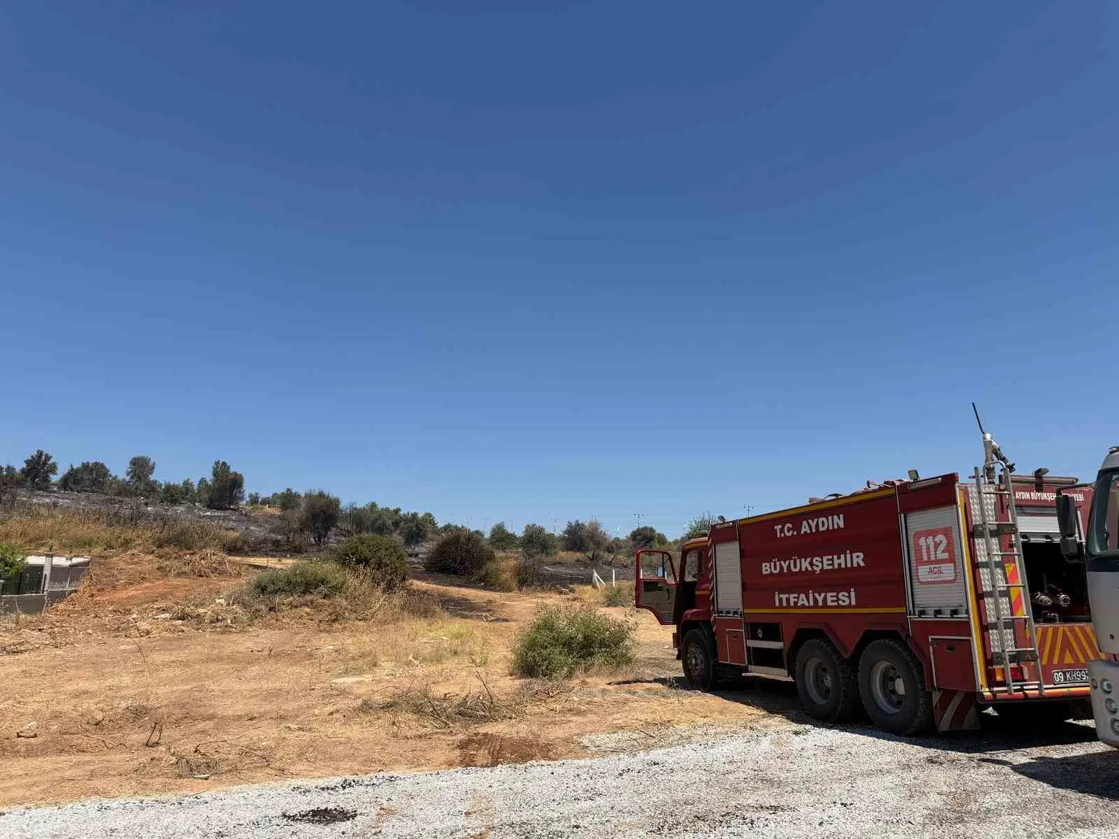 Çine’de orman yangını alarmı: Büyükşehir tüm imkanlarıyla sahada